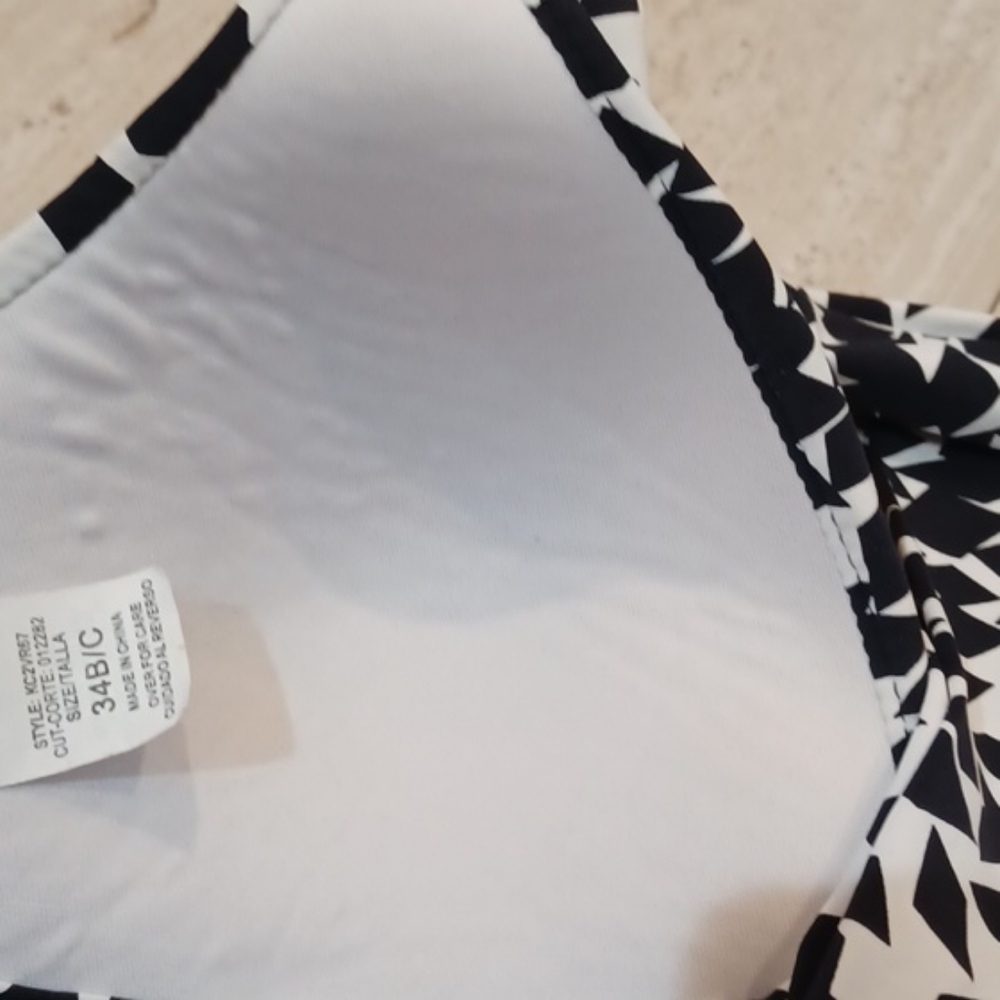 Kenneth Cole Black/White Geometric Print Bikini Top - Picture 4 of 5